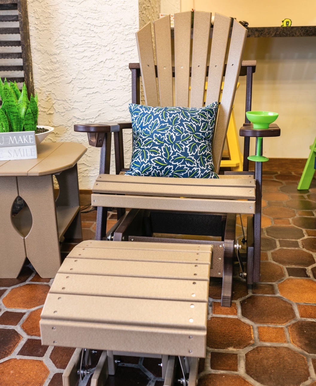 maplehurst outdoor living on Glider 2ft Round Back Patio Furniture Industries